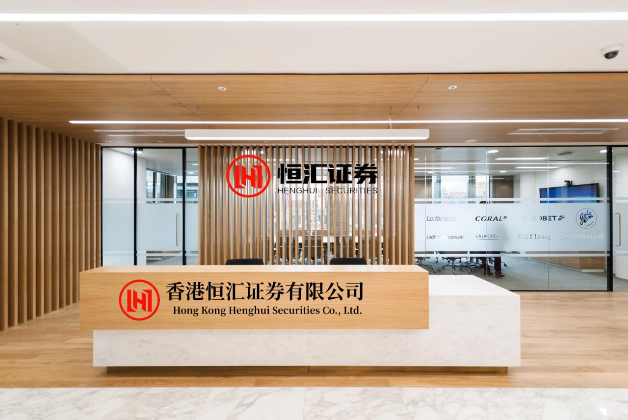 富灯网 知名主持人为何纷纷入职高校？